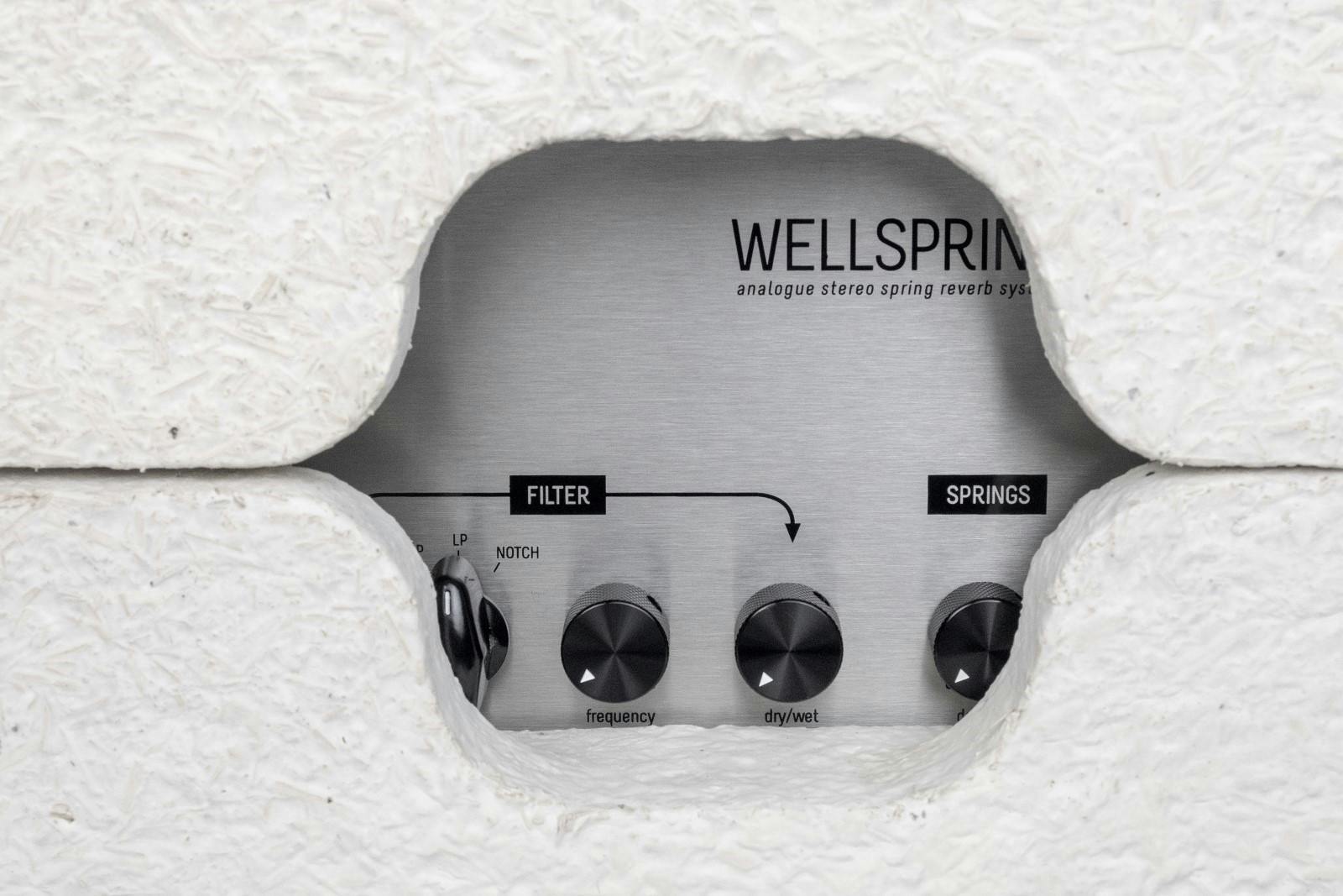 Wellspring hardware in packaging made from mushrooms